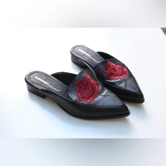 Intentionally blank Fanning mules - Picture 11 of 11